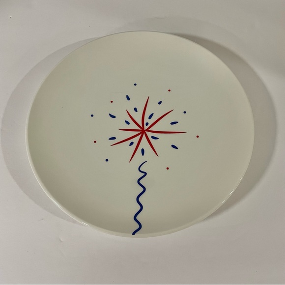 Tag Set of 4 “Fireworks” Dessert/Salad Plates July 4th Red Blue Approximately 8” - Picture 6 of 9